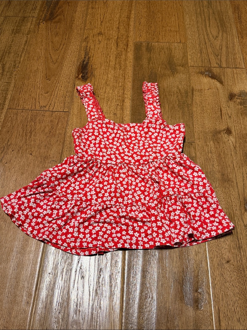 SO Red Floral Tiered Babydoll top with White Daisy Print